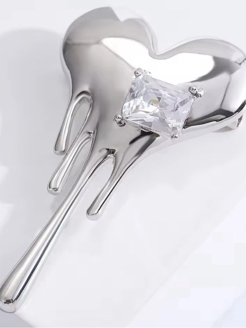 Silver Dripping Heart Brooch with Clear Stone